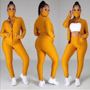 Brand New Womens Active 3 Piece Set